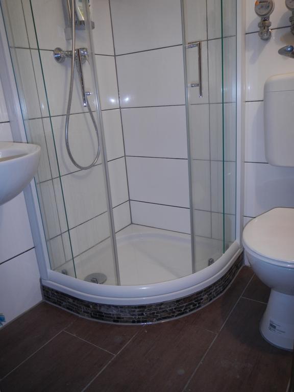 Sonniges Modernes Appartement Hoehenberg كولونيا المظهر الخارجي الصورة