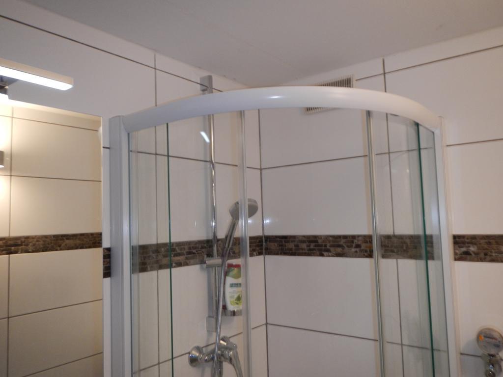 Sonniges Modernes Appartement Hoehenberg كولونيا المظهر الخارجي الصورة