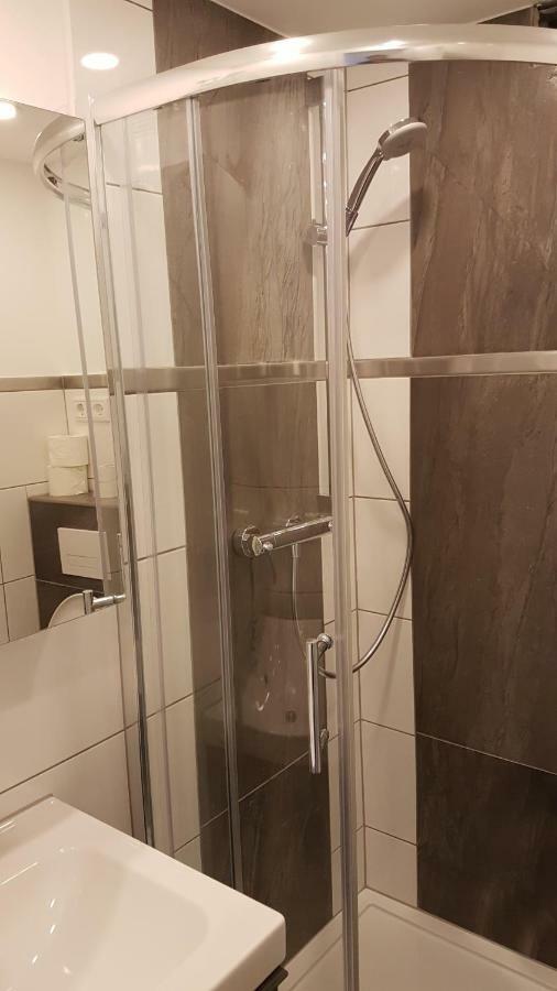 Sonniges Modernes Appartement Hoehenberg كولونيا المظهر الخارجي الصورة